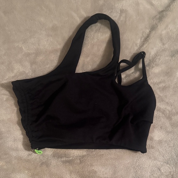 Bombshell Sportswear Other - Bombshell Sportswear Black Sports Bra
